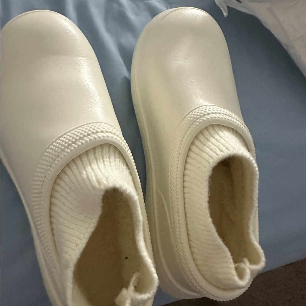 Viral Sock Clog Shoe